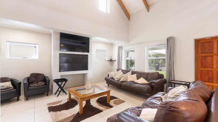 4 Bedroom Property for Sale in Silwerstrand Golf And River Estate Western Cape